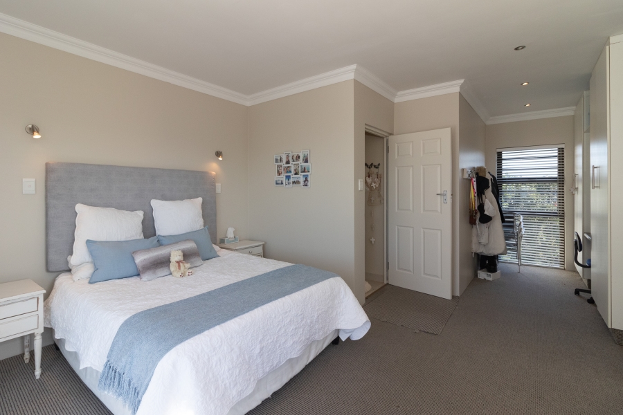 6 Bedroom Property for Sale in West Bank Eastern Cape